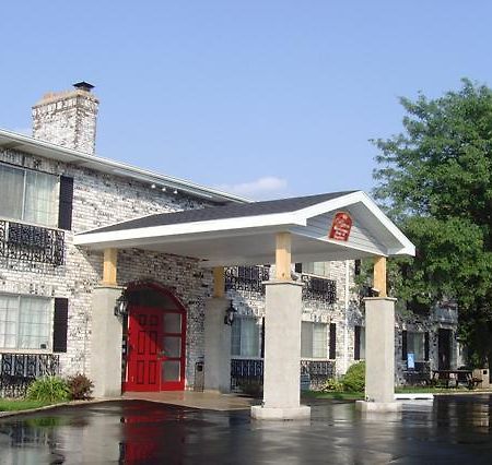 Ripon Welcome Inn And Suites Ngoại thất bức ảnh