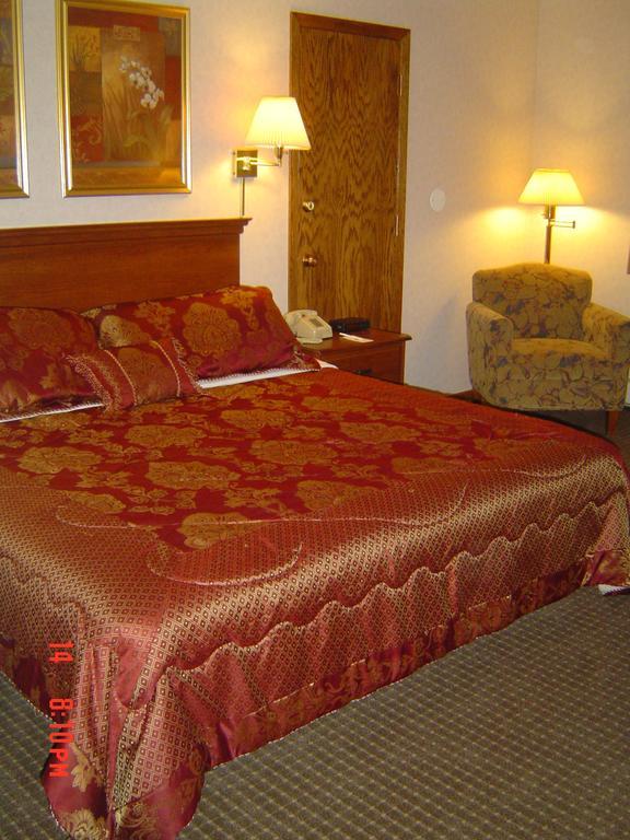 Ripon Welcome Inn And Suites Ngoại thất bức ảnh