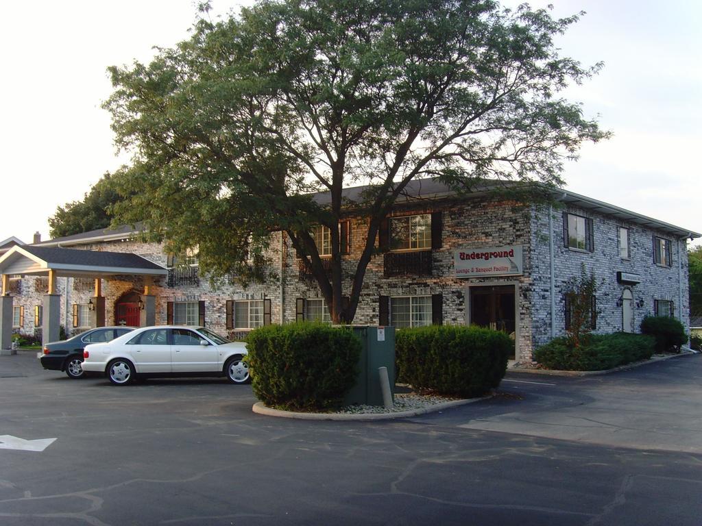 Ripon Welcome Inn And Suites Ngoại thất bức ảnh
