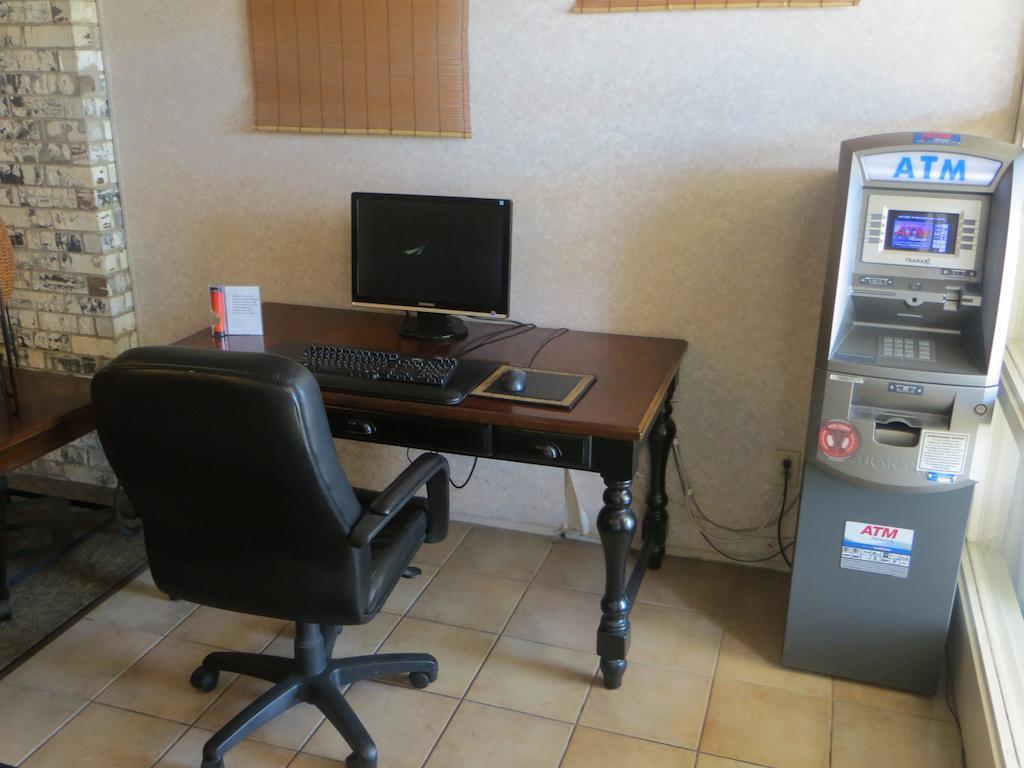 Ripon Welcome Inn And Suites Ngoại thất bức ảnh