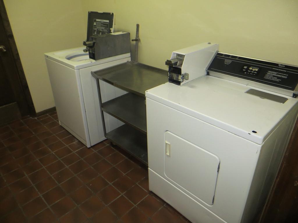 Ripon Welcome Inn And Suites Ngoại thất bức ảnh