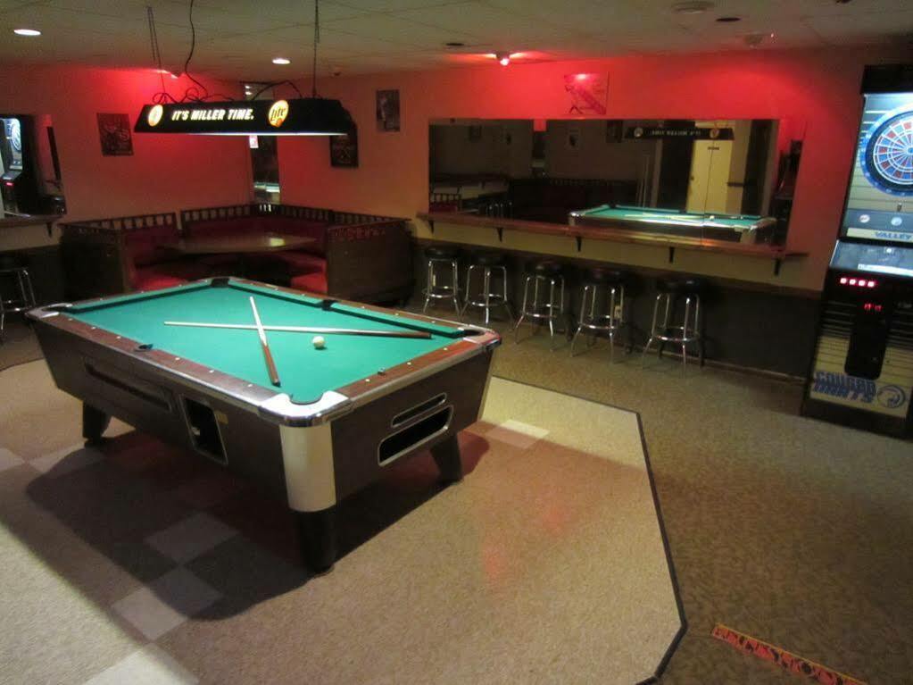 Ripon Welcome Inn And Suites Ngoại thất bức ảnh
